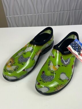 Sloggers Green Chicken-Print Waterproof Garden Shoes - Brand New